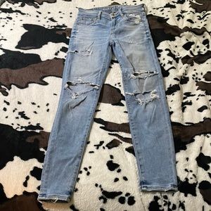 Good condition American Eagle Jeans. Size- 2 short.